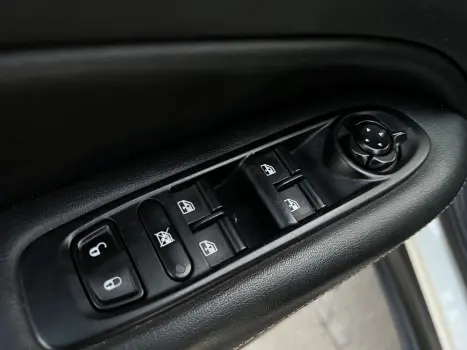 JEEP Compass 2.0 16V 4P LONGITUDE FLEX AUTOMTICO, Foto 12