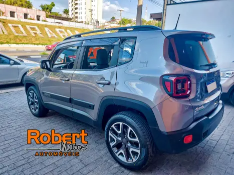 JEEP Renegade 2.0 16V 4P TURBO DIESEL LONGITUDE 4X4 AUTOMTICO, Foto 6