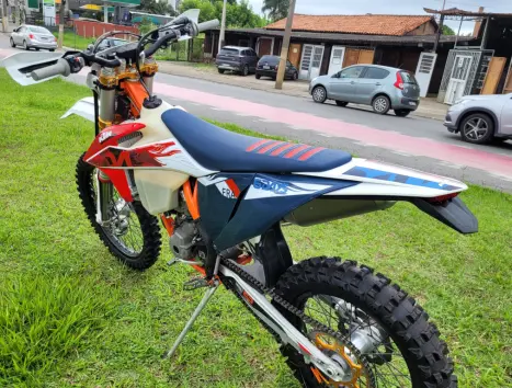 KTM 350 EXC-F SIX DAYS , Foto 6