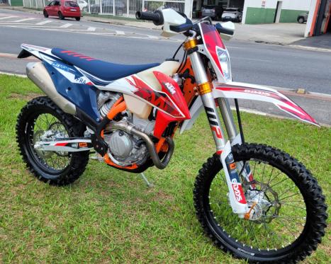 KTM 350 EXC-F SIX DAYS , Foto 2