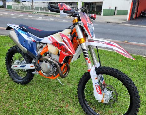 KTM 350 EXC-F SIX DAYS , Foto 3