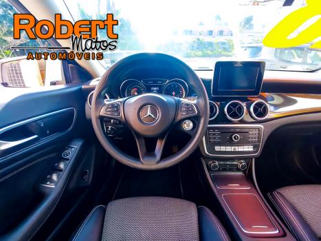 MERCEDES-BENZ CLA 180 1.6 16V 4P CGI TURBO 7G-TRONIC DCT AUTOMTICO, Foto 5