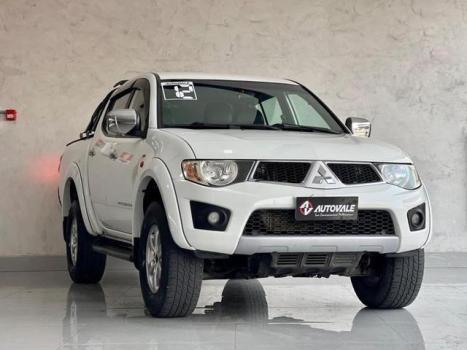 MITSUBISHI L 200 2.4 16V 4P HLS CABINE DUPLA FLEX , Foto 2