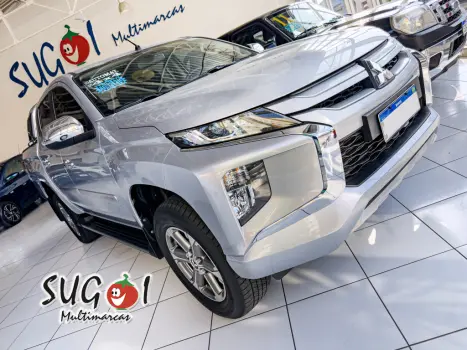 MITSUBISHI L 200 Triton 2.4 16V SPORT HPE 4X4 CABINE DUPLA TURBO DIESEL AUTOMTICO, Foto 3