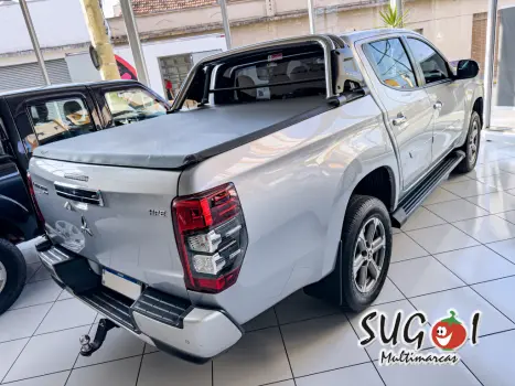 MITSUBISHI L 200 Triton 2.4 16V SPORT HPE 4X4 CABINE DUPLA TURBO DIESEL AUTOMTICO, Foto 4