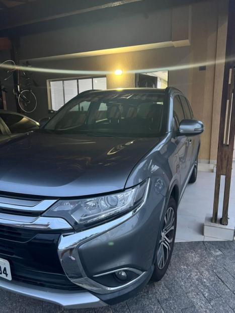 MITSUBISHI Outlander 2.0 16V 4P AUTOMTICO, Foto 4