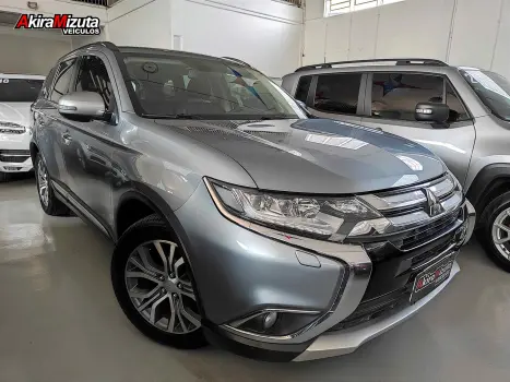 MITSUBISHI Outlander 2.2 16V 4P 4X4 HPE-S AWD DIESEL AUTOMTICO, Foto 1