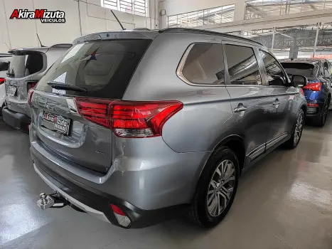 MITSUBISHI Outlander 2.2 16V 4P 4X4 HPE-S AWD DIESEL AUTOMTICO, Foto 14