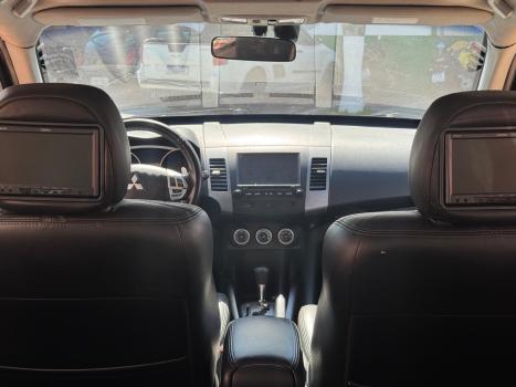 MITSUBISHI Outlander 3.0 V6 24V 4P 4X4 AUTOMTICO, Foto 7