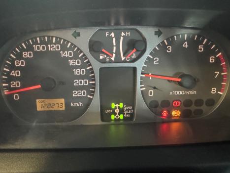 MITSUBISHI Pajero TR4 2.0 16V 4P, Foto 8