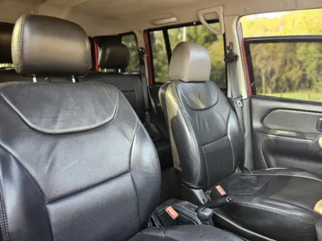 MITSUBISHI Pajero TR4 2.0 16V 4P 4X4 FLEX AUTOMTICO, Foto 15