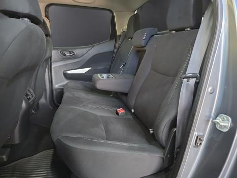 NISSAN Frontier 2.3 ATTACK CABINE DUPLA 4X4 BI-TURBO DIESEL AUTOMTICO, Foto 3