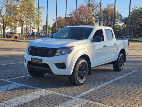 NISSAN Frontier , Foto 1