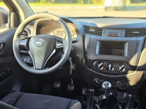 NISSAN Frontier , Foto 12