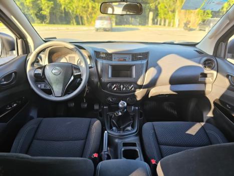 NISSAN Frontier , Foto 13