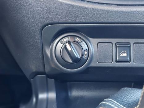 NISSAN Frontier , Foto 14