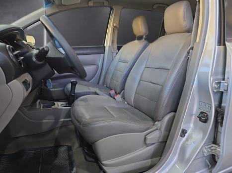 NISSAN Livina 1.6 16V 4P S FLEX, Foto 3