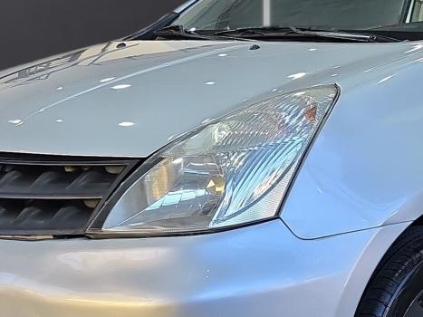 NISSAN Livina 1.6 16V 4P S FLEX, Foto 6