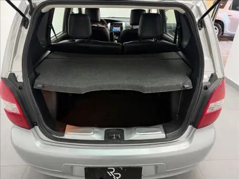 NISSAN Livina 1.8 16V 4P SL FLEX AUTOMTICO, Foto 17