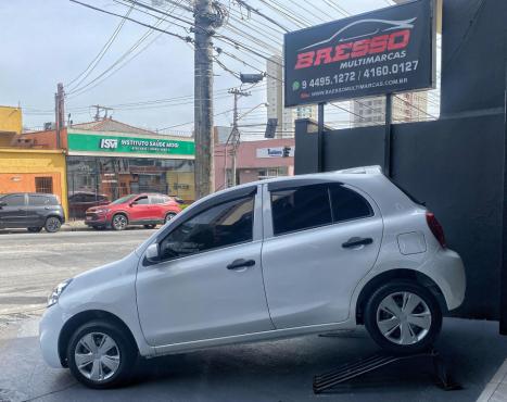 NISSAN March 1.0 12V 4P S FLEX, Foto 3