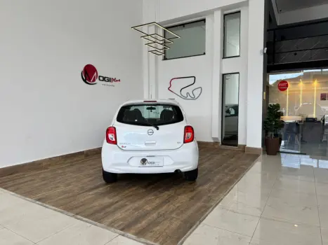 NISSAN March 1.0 16V 4P SV FLEX, Foto 5
