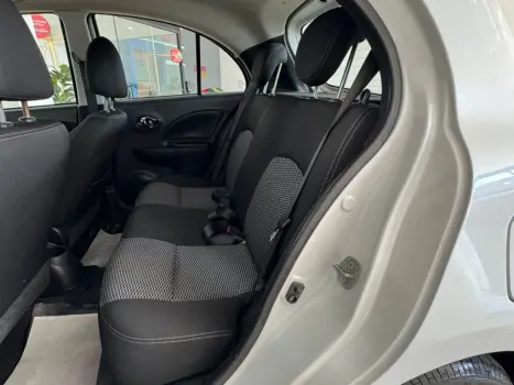 NISSAN March 1.0 16V 4P SV FLEX, Foto 7