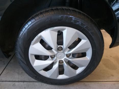 NISSAN March 1.6 16V 4P S FLEX, Foto 11