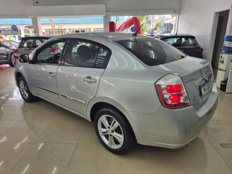 NISSAN Sentra 2.0 16V 4P, Foto 8