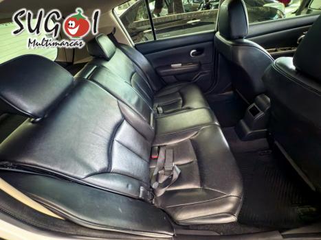 NISSAN Tiida Hatch 1.8 16V 4P SL FLEX AUTOMTICO, Foto 7