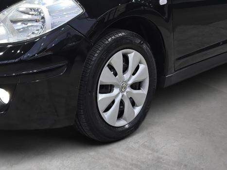 NISSAN Tiida Sedan 1.8 16V 4P FLEX, Foto 11