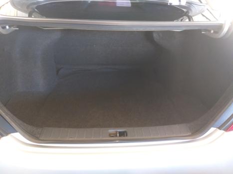 NISSAN Versa Sedan 1.6 16V 4P UNIQUE FLEX XTRONIC AUTOMTICO CVT, Foto 19