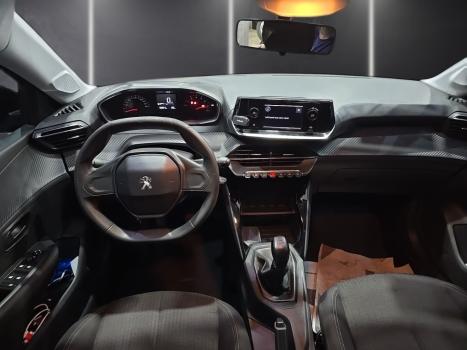 PEUGEOT 208 , Foto 2