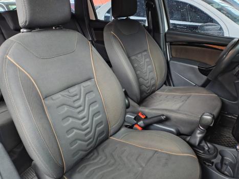RENAULT Duster 1.6 16V 4P FLEX DYNAMIQUE AUTOMTICO CVT, Foto 15
