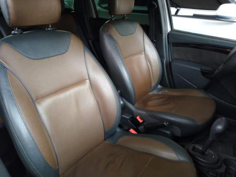 RENAULT Duster 2.0 16V 4P FLEX DYNAMIQUE AUTOMTICO, Foto 8