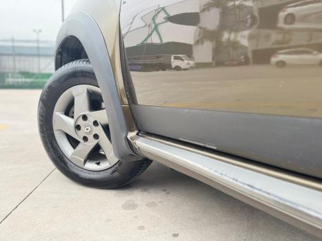 RENAULT Duster 2.0 16V 4P FLEX DYNAMIQUE AUTOMTICO, Foto 9