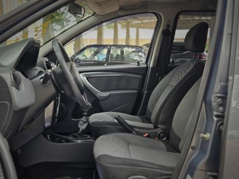 RENAULT Duster 2.0 16V 4P FLEX DYNAMIQUE 4X4, Foto 8