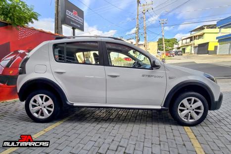 RENAULT Sandero 1.6 16V 4P FLEX STEPWAY AUTOMTICO, Foto 2