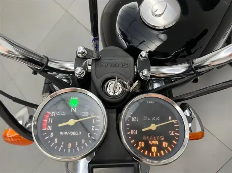 SUZUKI Intruder 125 , Foto 8
