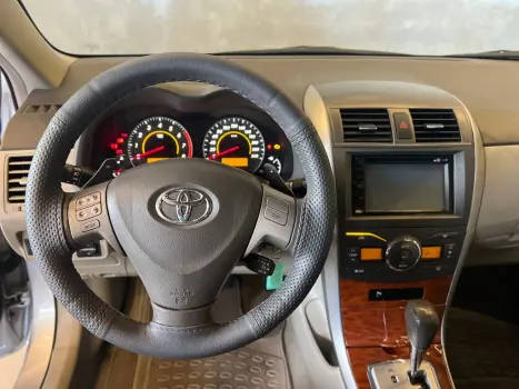 TOYOTA Corolla 2.0 16V 4P FLEX ALTIS DIRECT SHIFT AUTOMTICO CVT, Foto 15
