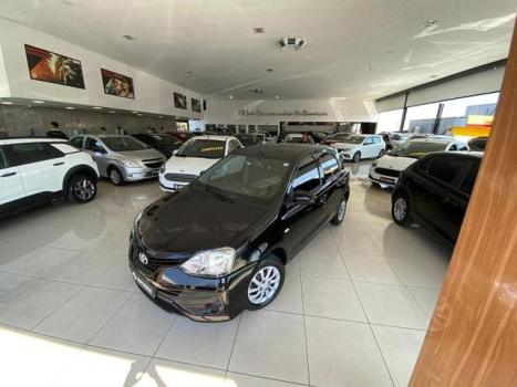 TOYOTA Etios Hatch 1.3 16V 4P FLEX, Foto 17