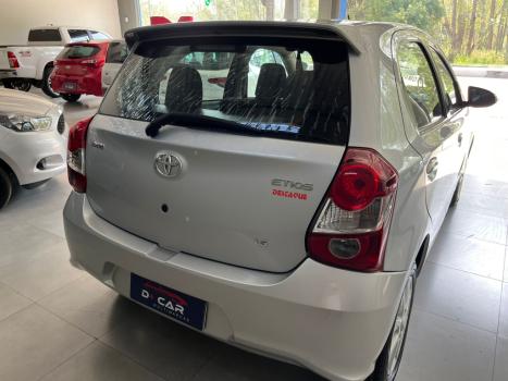 TOYOTA Etios Hatch 1.5 16V 4P FLEX X PLUS AUTOMTICO, Foto 10