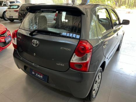 TOYOTA Etios Hatch 1.3 16V 4P FLEX XS, Foto 12