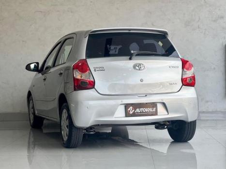 TOYOTA Etios Hatch 1.5 16V 4P FLEX XS, Foto 9