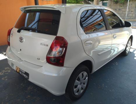 TOYOTA Etios Hatch 1.3 16V 4P FLEX X, Foto 16