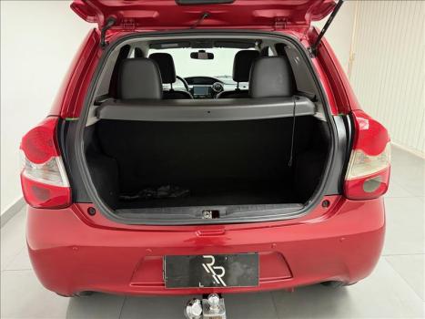 TOYOTA Etios Hatch 1.5 16V 4P FLEX XLS, Foto 6