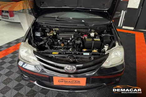 TOYOTA Etios Hatch 1.3 16V 4P FLEX XS, Foto 6