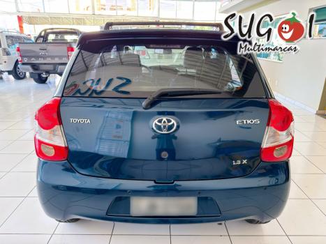 TOYOTA Etios Hatch 1.3 16V 4P FLEX X, Foto 3
