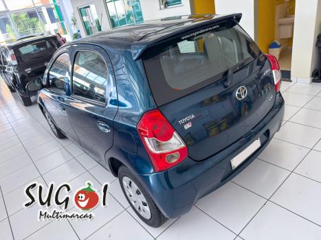 TOYOTA Etios Hatch 1.3 16V 4P FLEX X, Foto 6