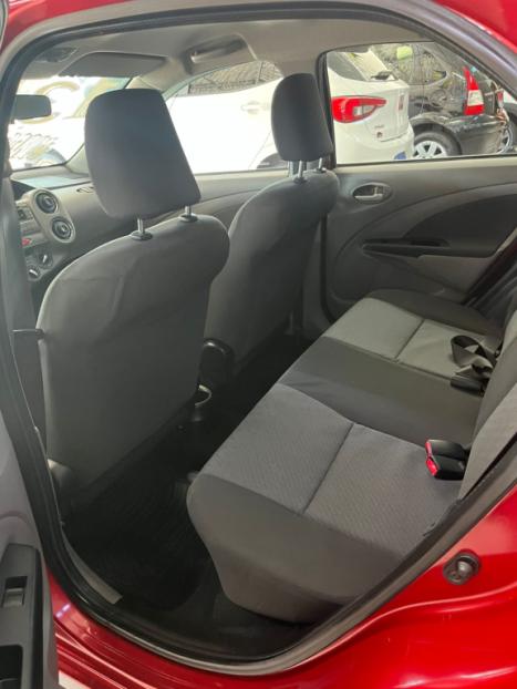 TOYOTA Etios Hatch 1.5 16V 4P FLEX XLS, Foto 6
