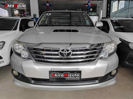 TOYOTA Hilux Caminhonete , Foto 11